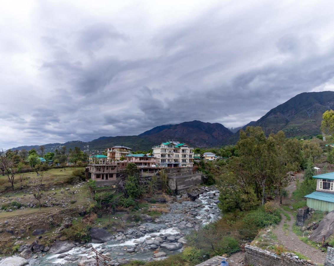 Kailasham Stay Dharamshala Exterior photo